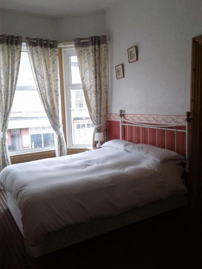 Hôtel Belvere à Blackpool Extérieur photo